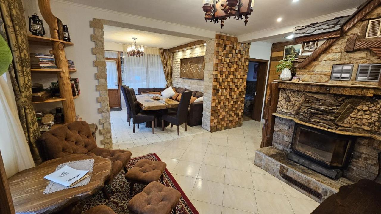 Villa Hills - Къща За Гости С Храна Orlino Eksteriør billede
